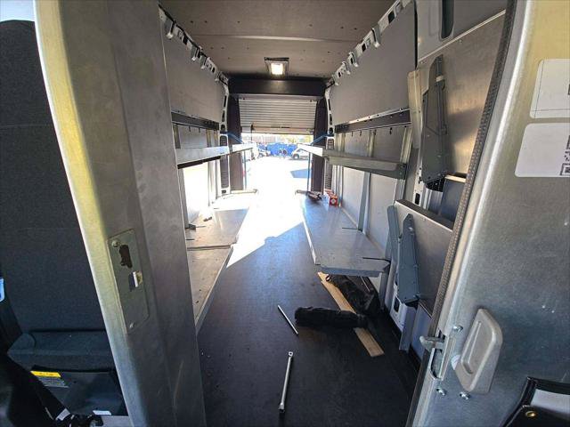 Used 2024 RAM ProMaster 3500 w/ Delivery Van Package FWD image 13