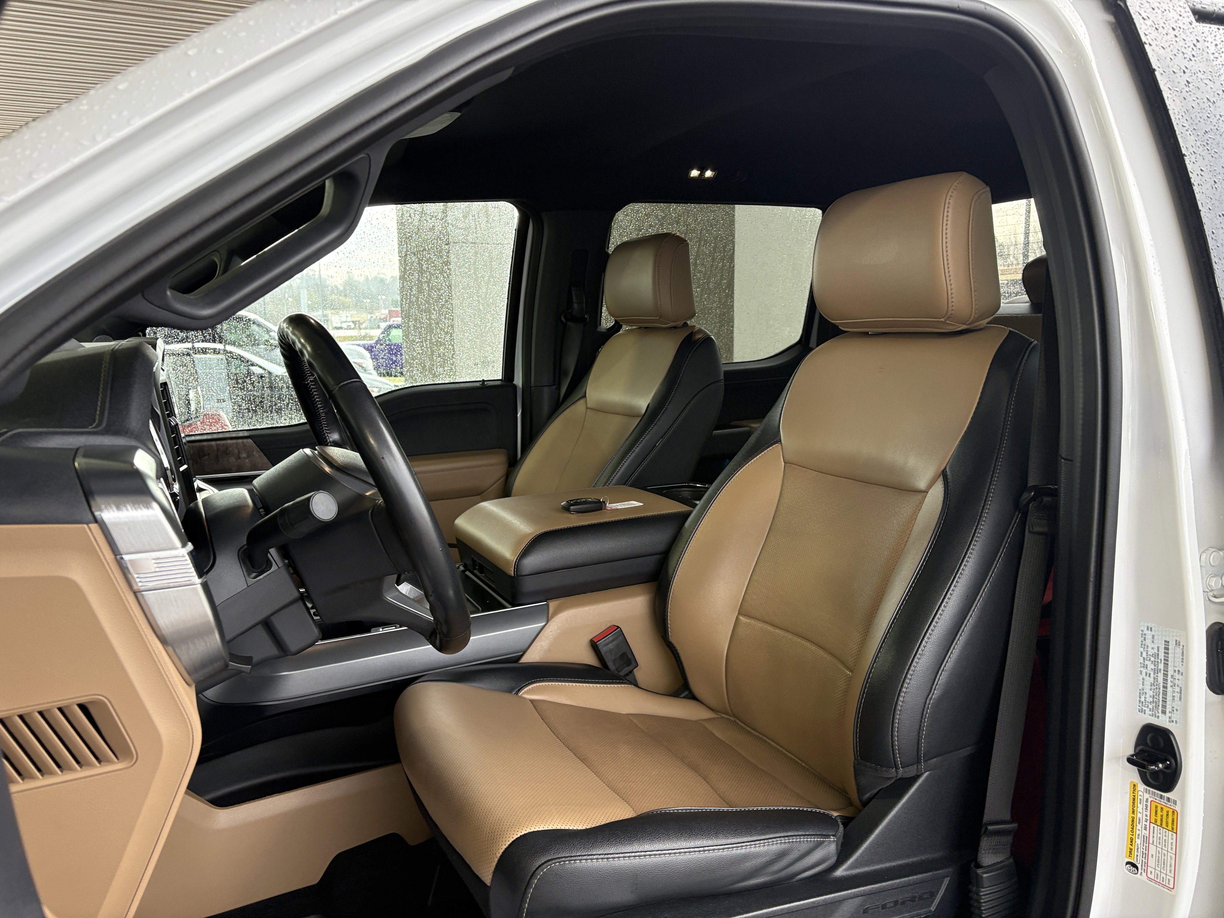 Used 2023 Ford F150 Lariat image 9