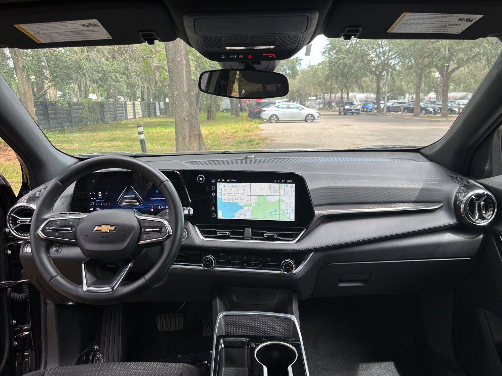 Used 2025 Chevrolet Equinox LT FWD image 32
