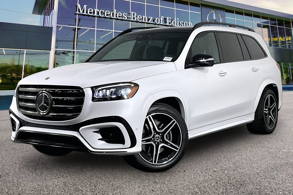 New 2026 Mercedes-Benz GLS 450 4MATIC image 2