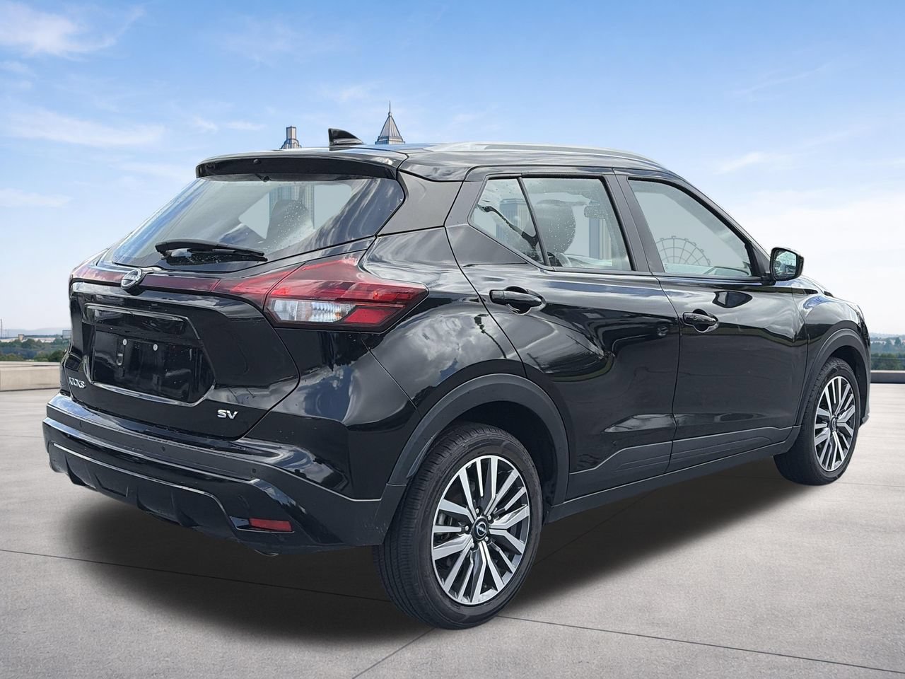 Certified 2024 Nissan Kicks SV FWD image 5