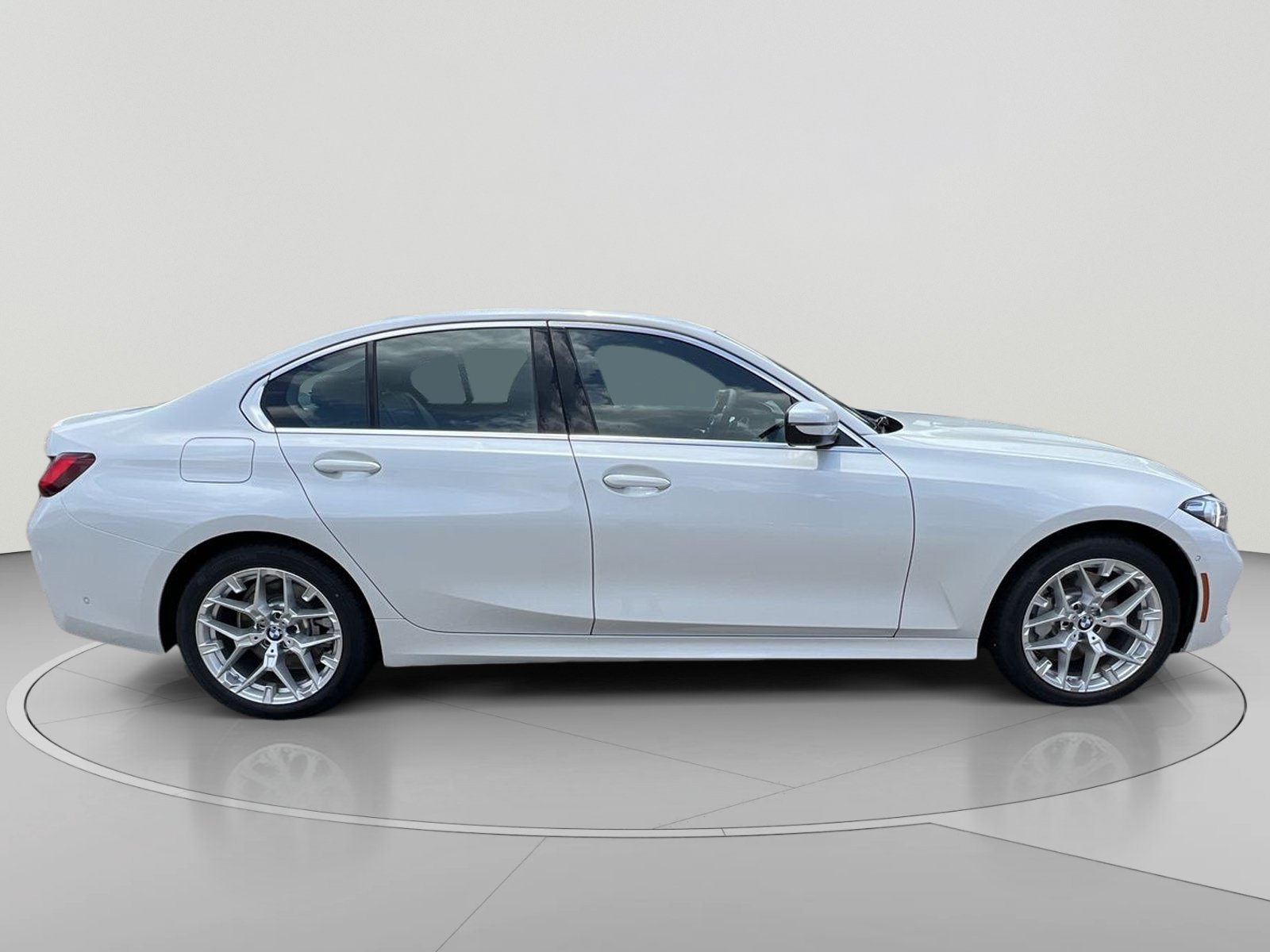 New 2025 BMW 330i xDrive Sedan w/ Premium Package AWD/4WD image 6