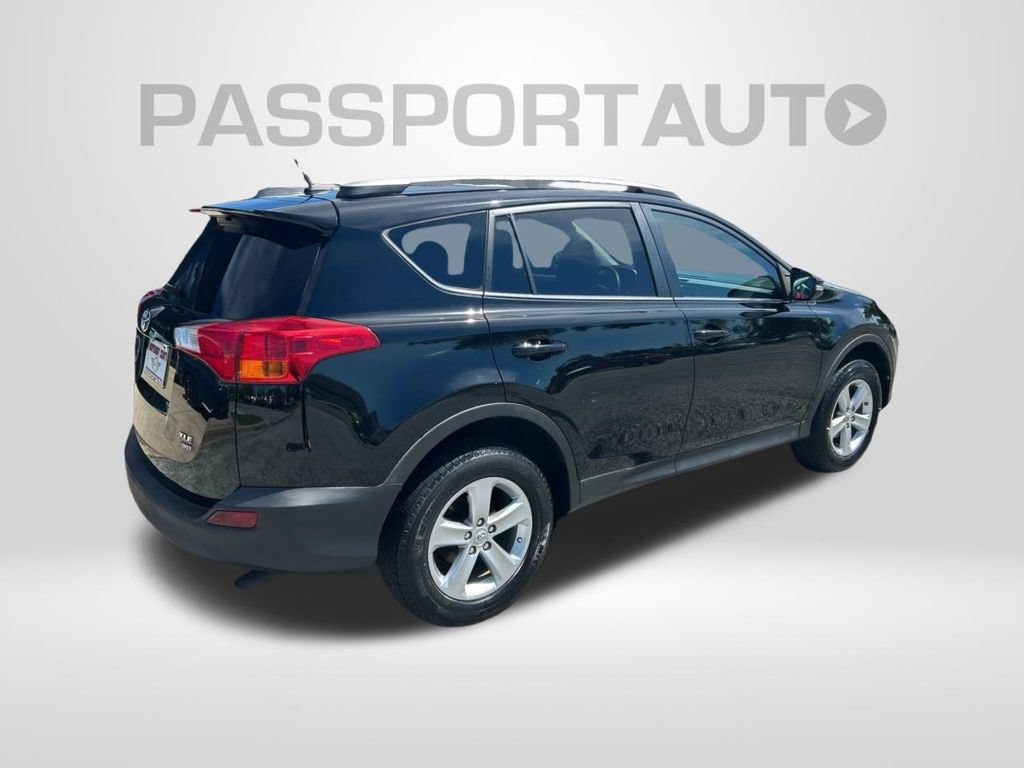 Used 2013 Toyota RAV4 XLE AWD/4WD image 6