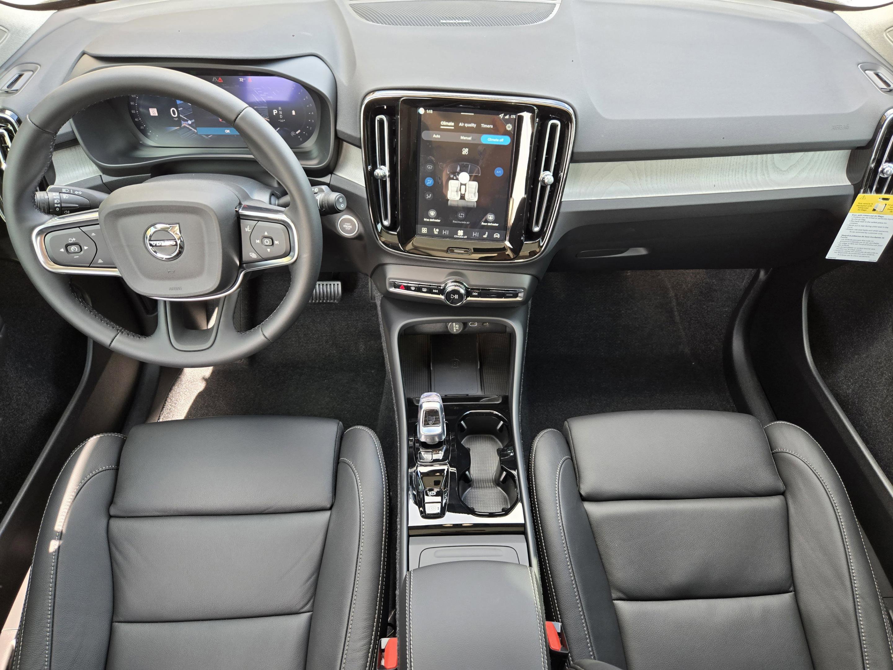 New 2026 Volvo XC40 B5 Ultra w/ Protection Package Premier AWD/4WD image 25