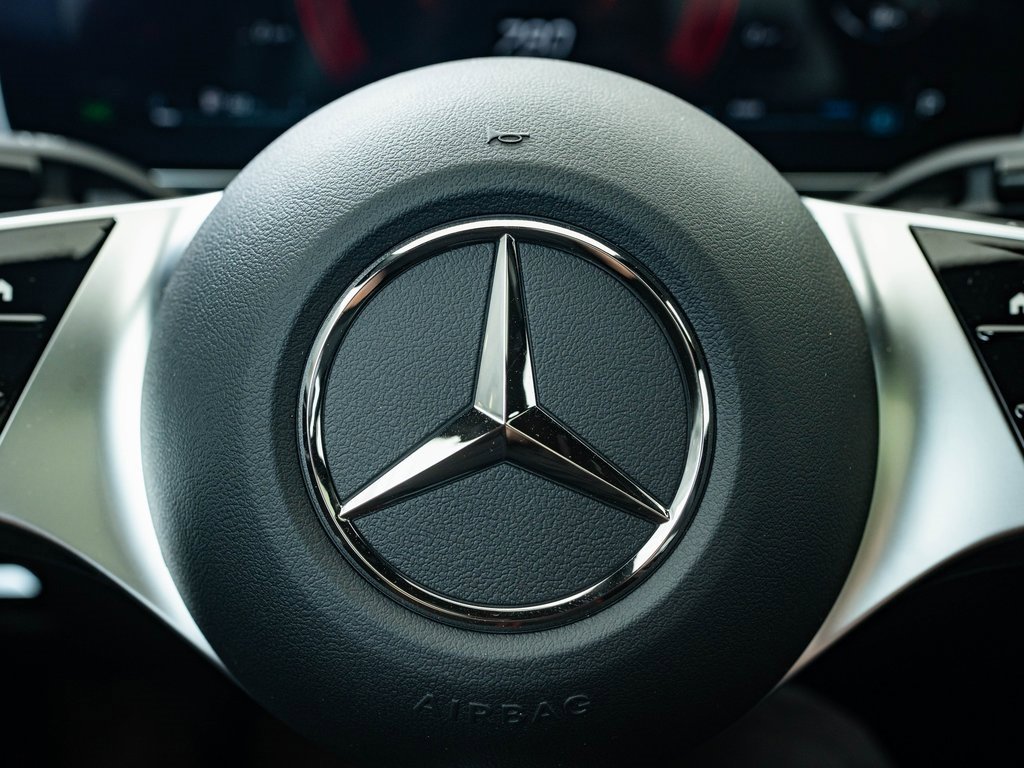 Certified 2025 Mercedes-Benz C 300 4MATIC Sedan image 26