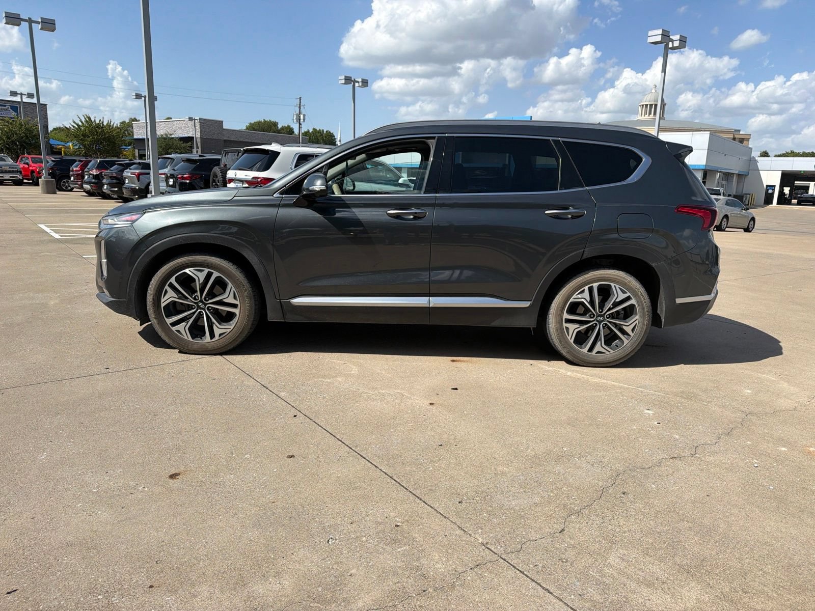 Used 2019 Hyundai Santa Fe FWD image 5