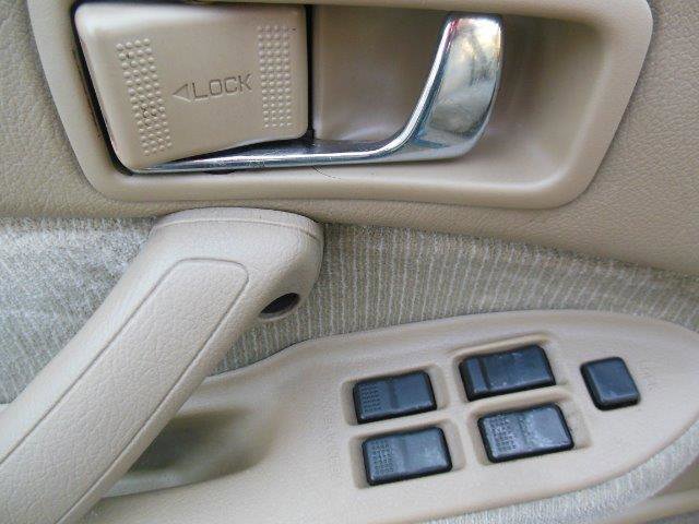 Used 1993 Subaru Legacy LS image 22