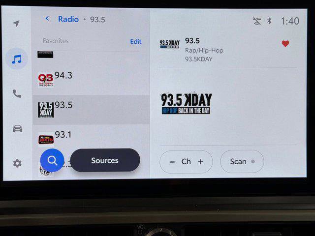 Certified 2024 Toyota Tacoma TRD Sport image 31