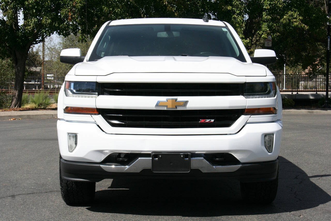 Used 2017 Chevrolet Silverado 1500 LT w/ All Star Edition AWD/4WD image 2
