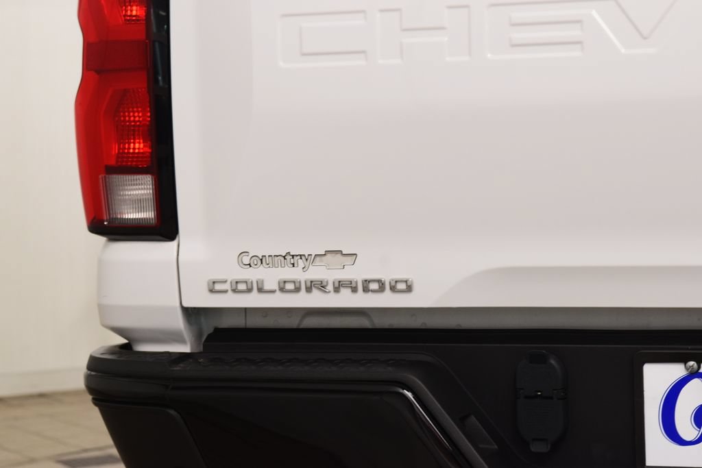 Used 2024 Chevrolet Colorado ZR2 w/ ZR2 Convenience Package III AWD/4WD image 24
