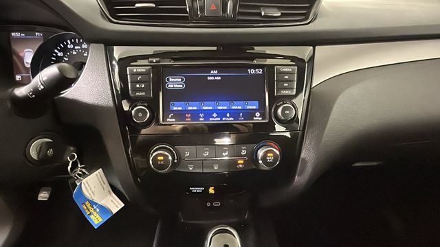 Used 2022 Nissan Rogue Sport S AWD/4WD image 23