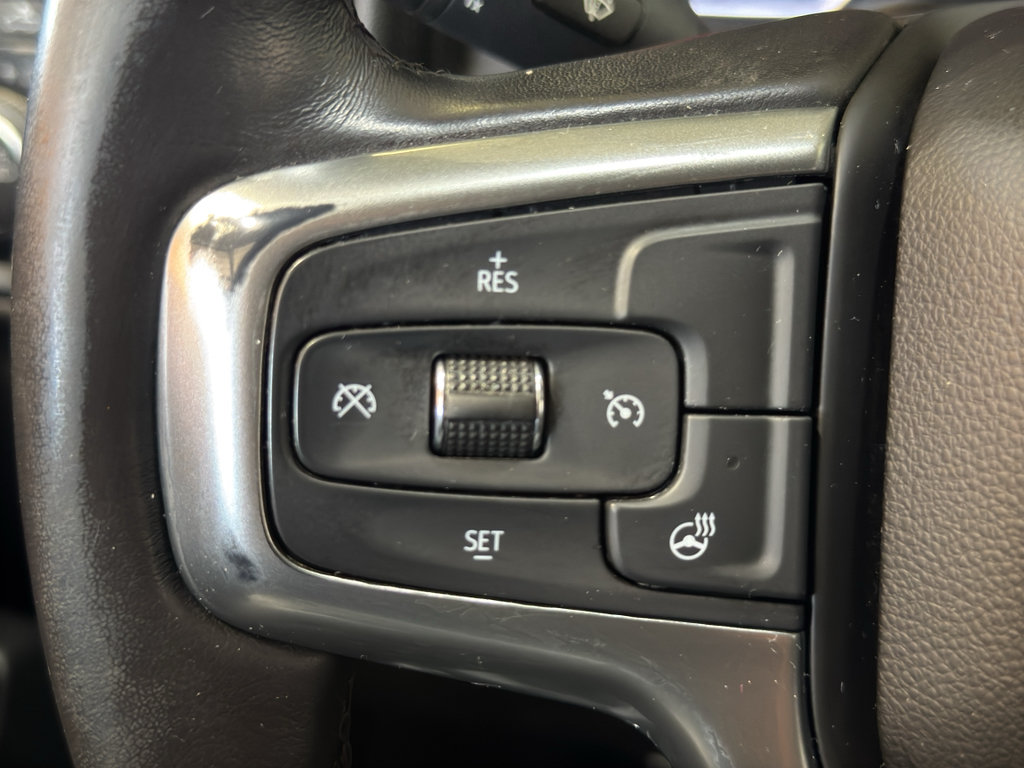 Used 2022 Chevrolet Silverado 1500 RST AWD/4WD image 23