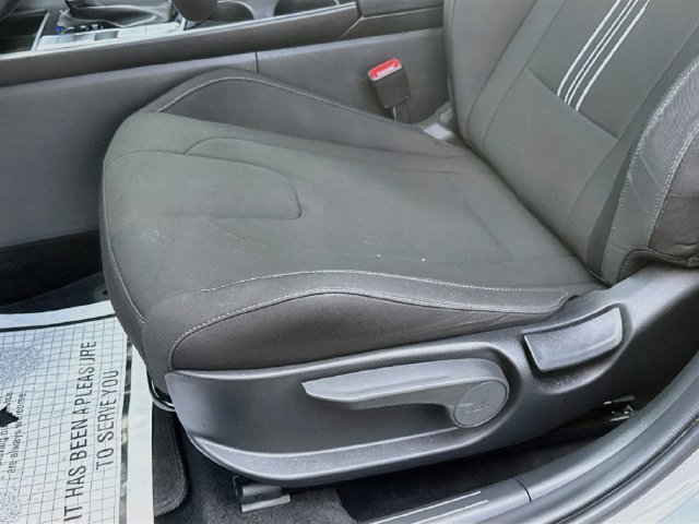 Used 2023 Hyundai Elantra SEL w/ Convenience Package FWD image 20
