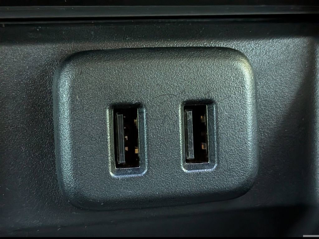 Used 2018 GMC Yukon Denali w/ Denali Ultimate Package image 25