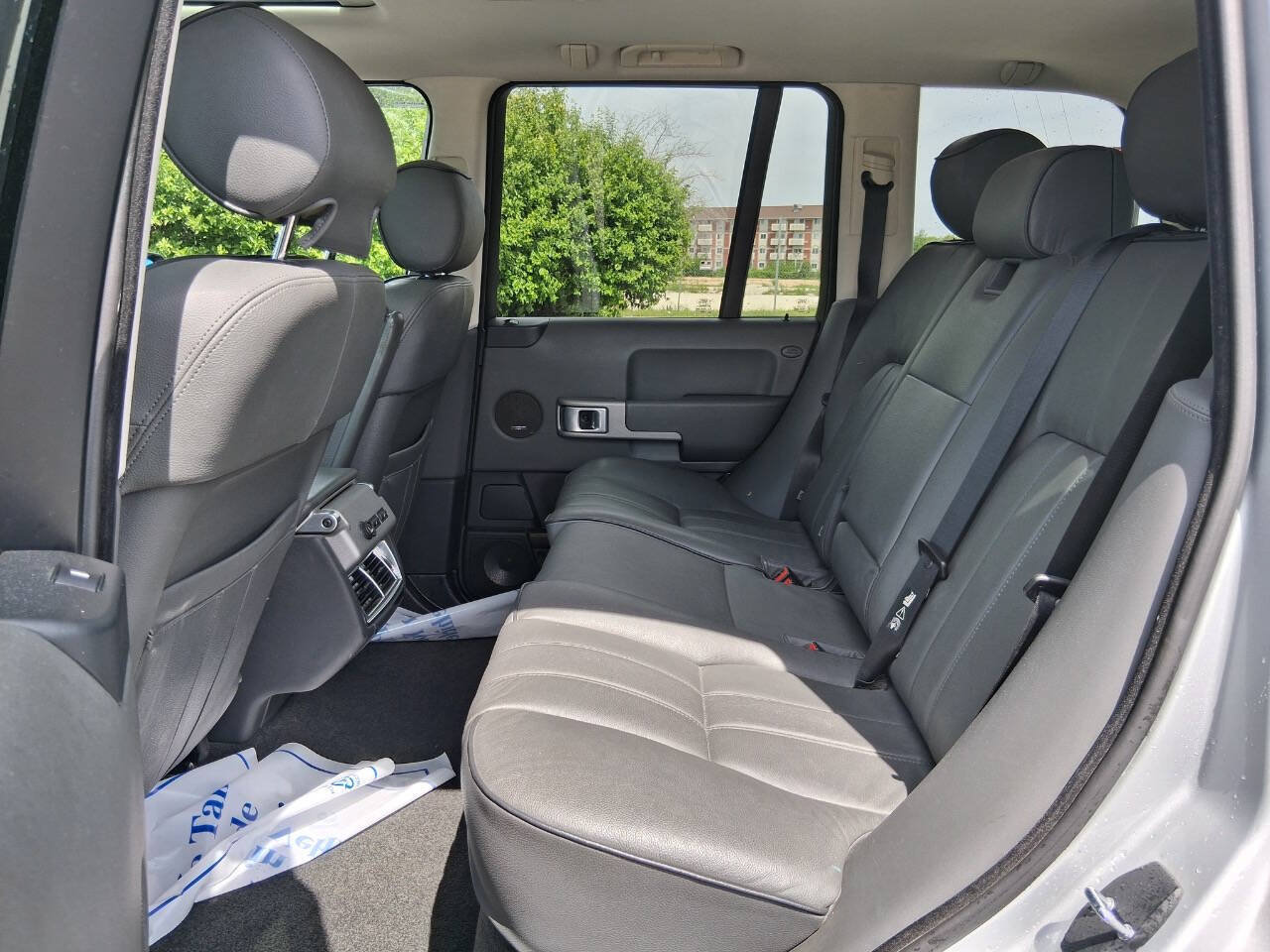 Used 2004 Land Rover Range Rover HSE AWD/4WD image 17