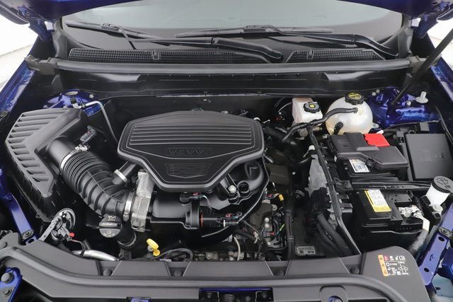 Used 2025 Cadillac XT5 Premium Luxury image 15