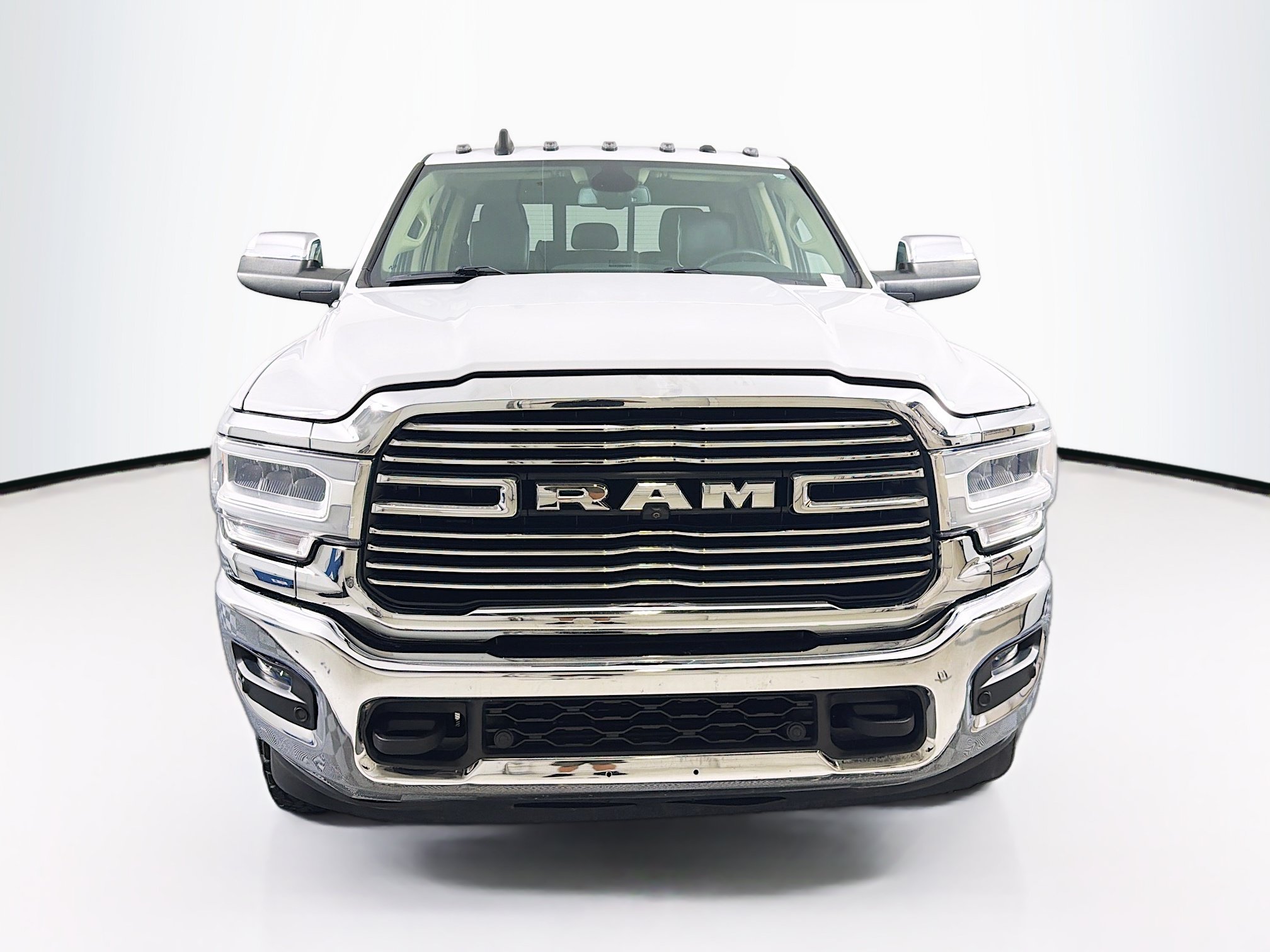 Used 2020 RAM 2500 Laramie AWD/4WD image 2