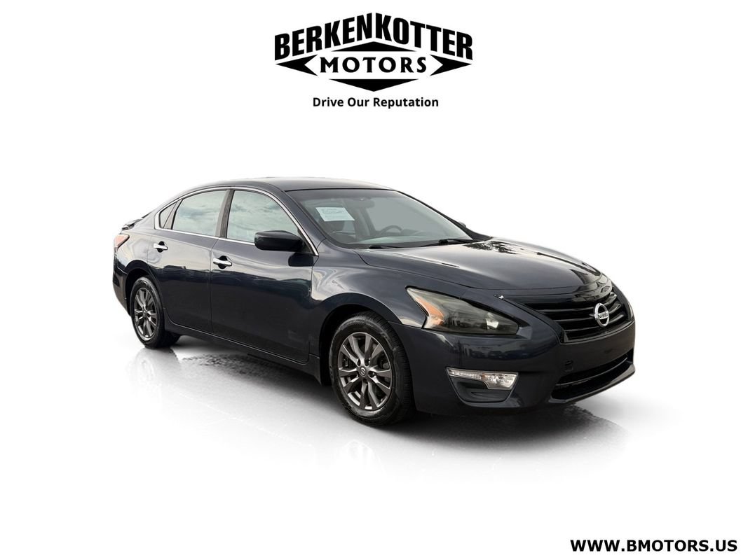 Used 2015 Nissan Altima 2.5 S w/ Special Edition Package FWD image 1