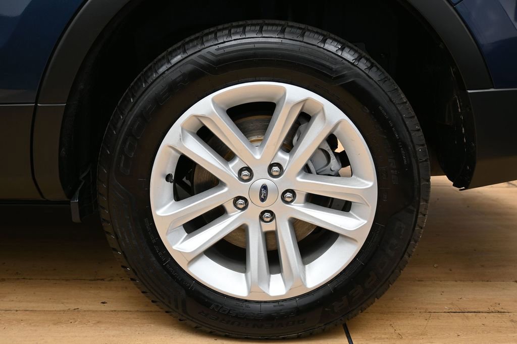 Used 2017 Ford Explorer 4WD image 12