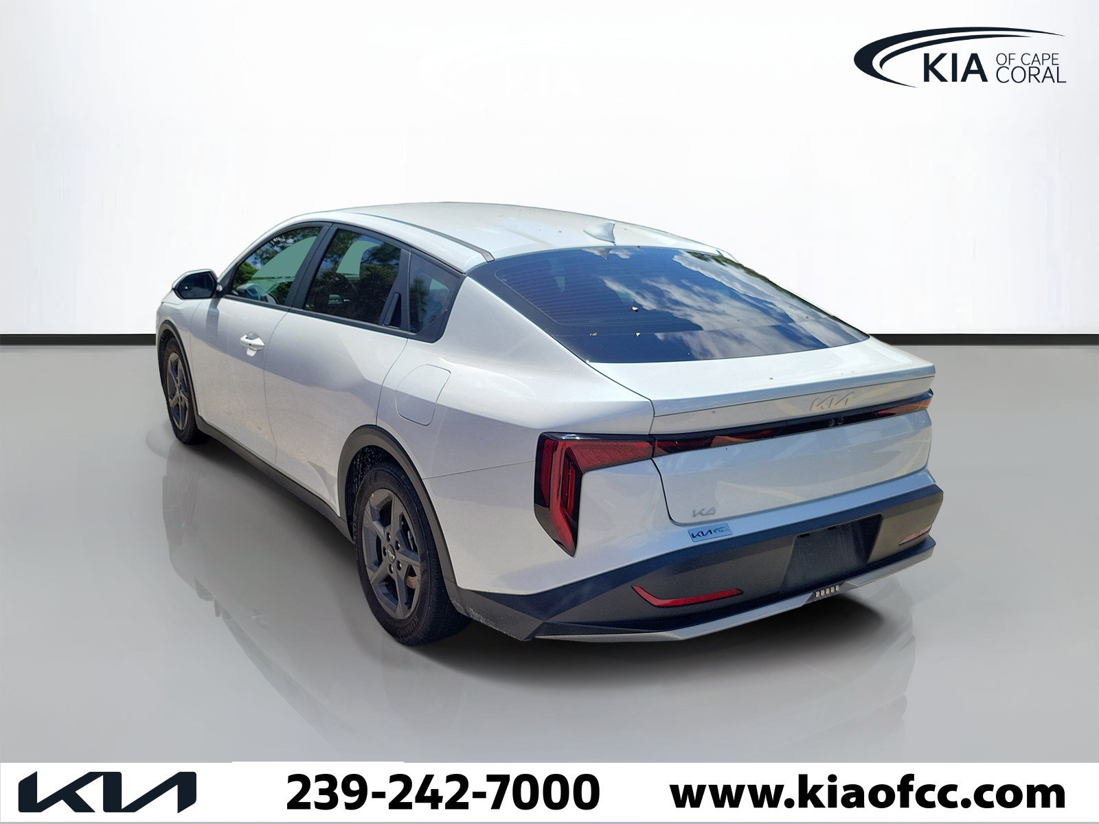 Certified 2025 Kia K4 FWD image 4