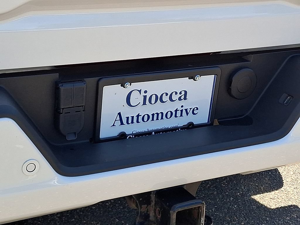 Used 2024 Chevrolet Silverado 3500 High Country w/ High Country Premium Package AWD/4WD image 33
