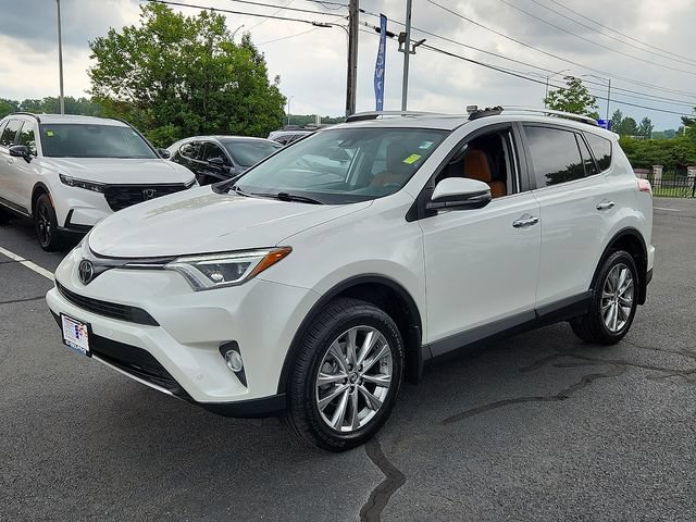 Used 2016 Toyota RAV4 Limited AWD/4WD image 3