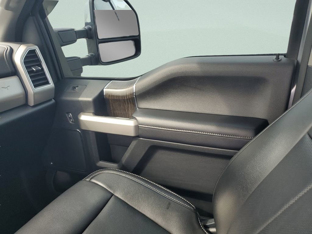 Used 2021 Ford F250 Lariat w/ Lariat Ultimate Package image 16