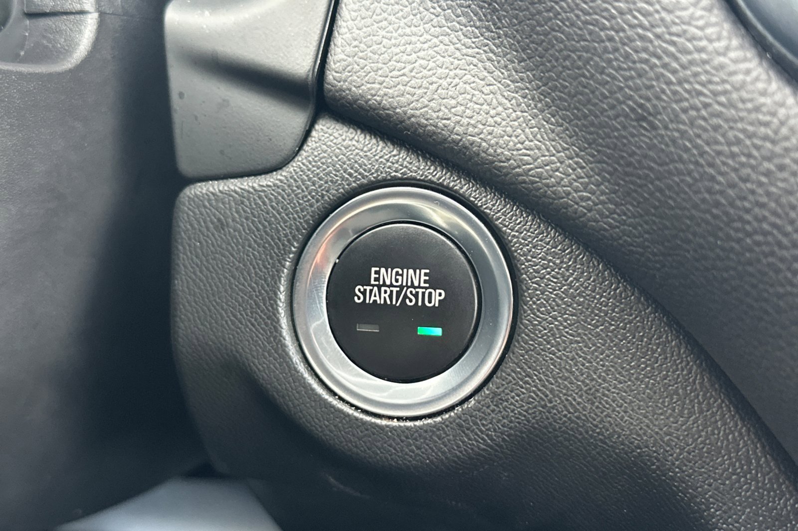 Used 2023 Chevrolet Equinox LT w/ Driver Convenience Package AWD/4WD image 22