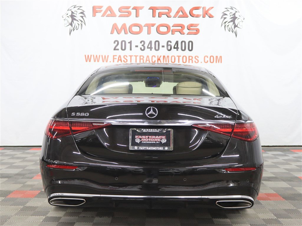 Used 2022 Mercedes-Benz S 580 4MATIC Sedan image 5