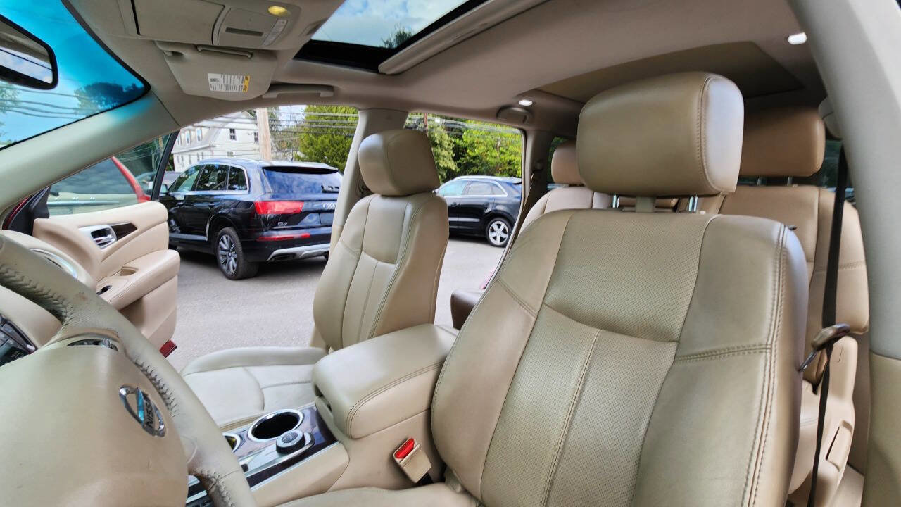 Used 2013 Nissan Pathfinder Platinum w/ Platinum Premium Pkg image 28