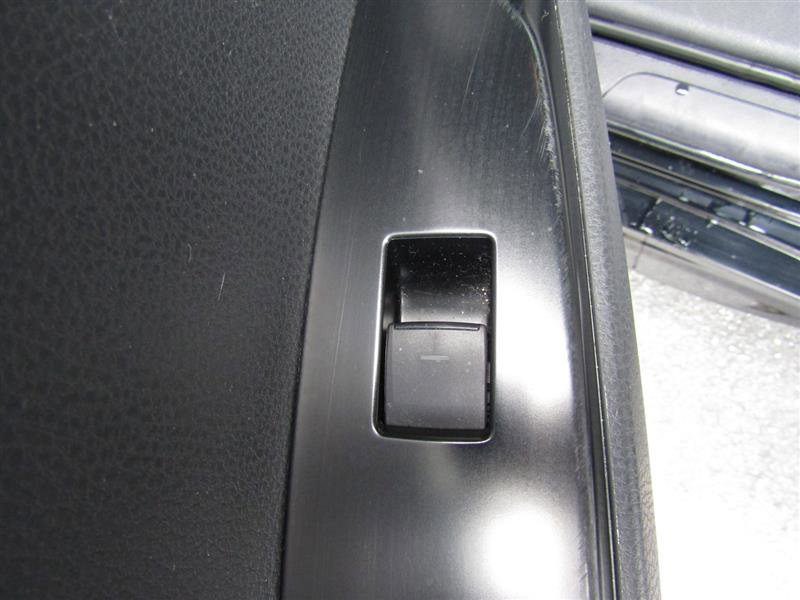 Used 2025 Toyota Camry SE image 28