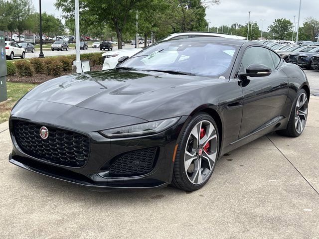 Used 2022 Jaguar F-TYPE Coupe RWD image 13