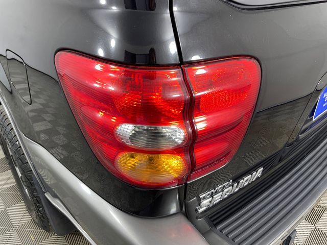 Used 2003 Toyota Sequoia SR5 RWD image 16