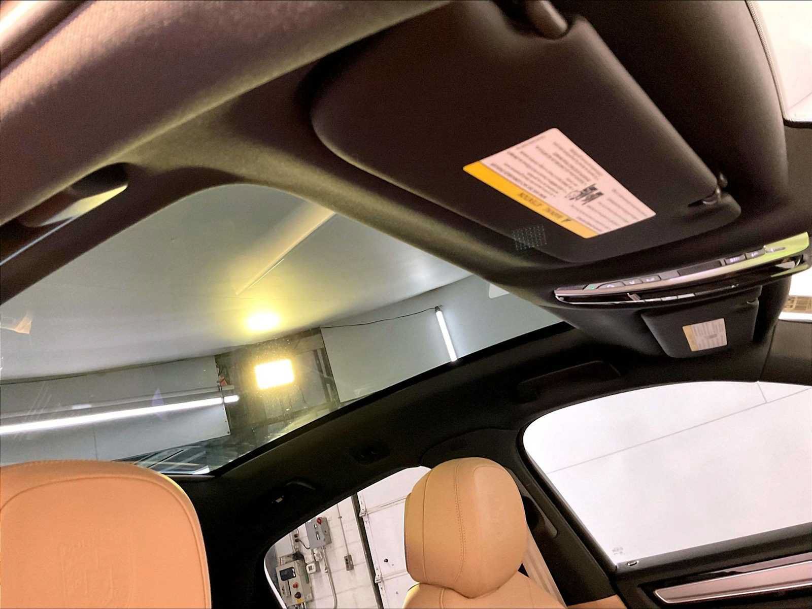 Certified 2023 Porsche Cayenne Coupe AWD/4WD image 20