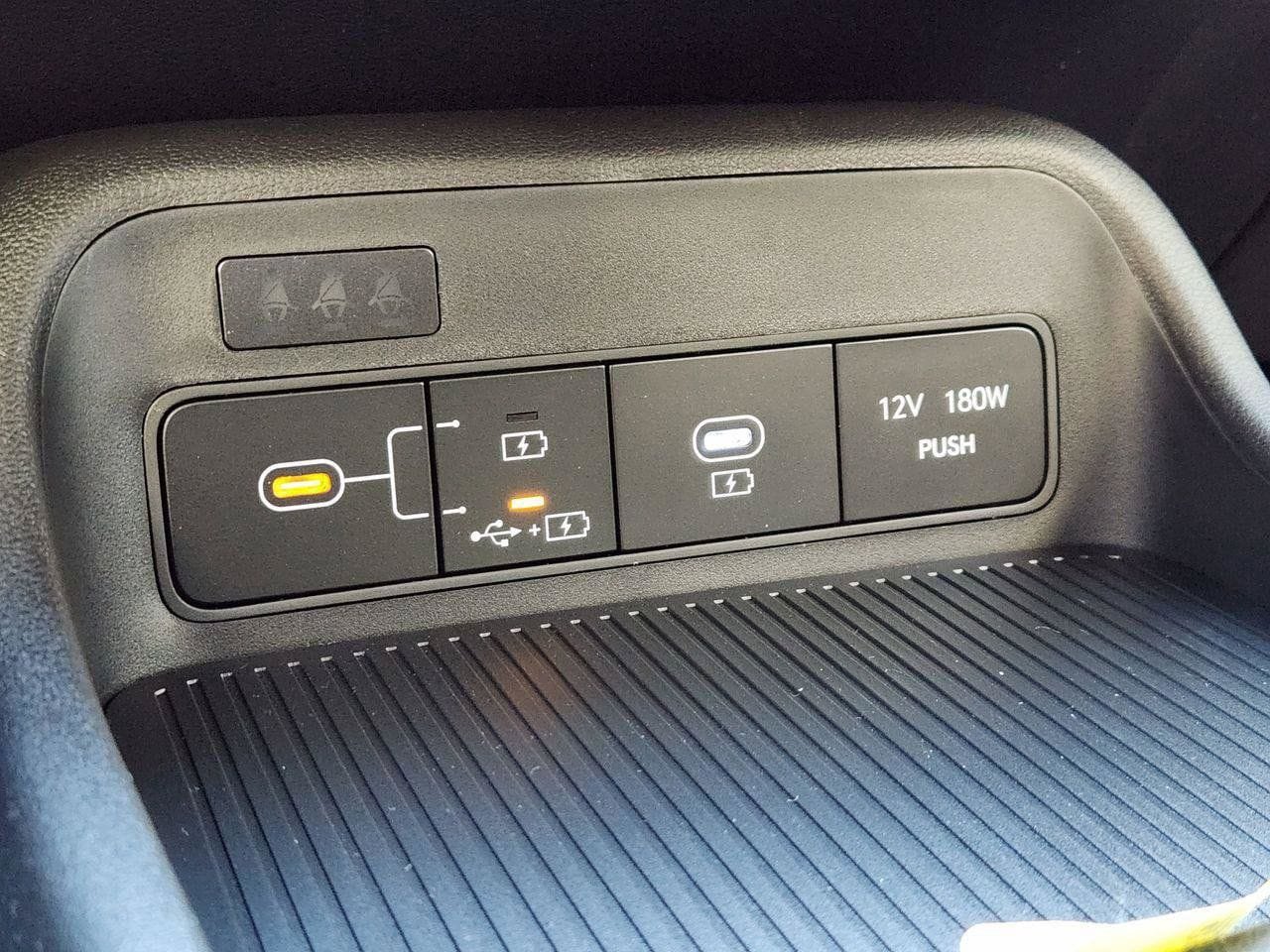 New 2026 Hyundai Kona SE FWD image 17