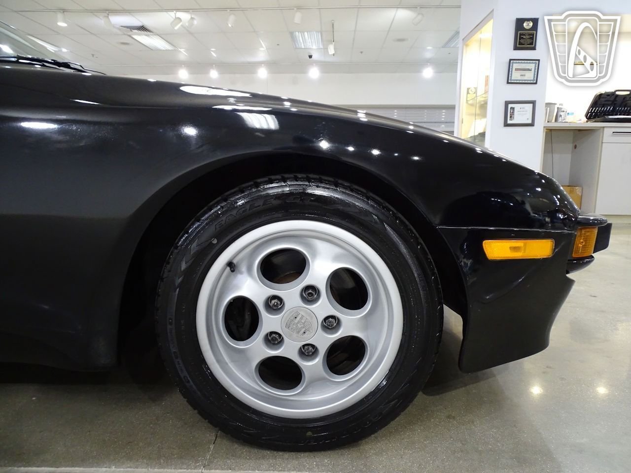Used 1987 Porsche 944 S RWD image 38