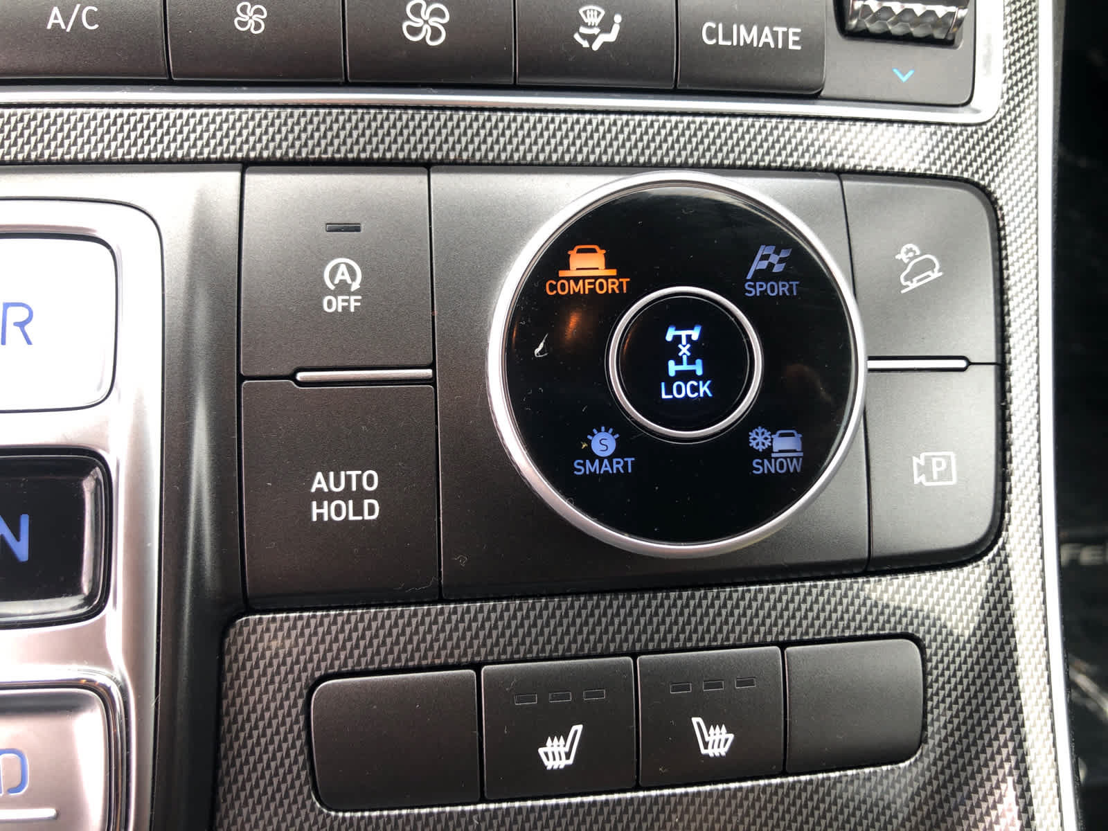 Certified 2023 Hyundai Santa Fe SEL AWD/4WD image 17