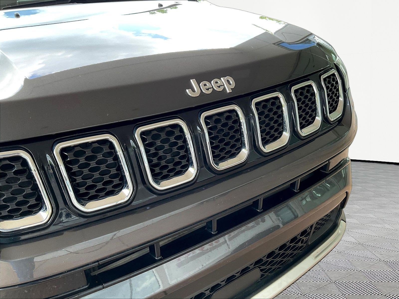 Used 2023 Jeep Compass Limited w/ Elite Group AWD/4WD image 30