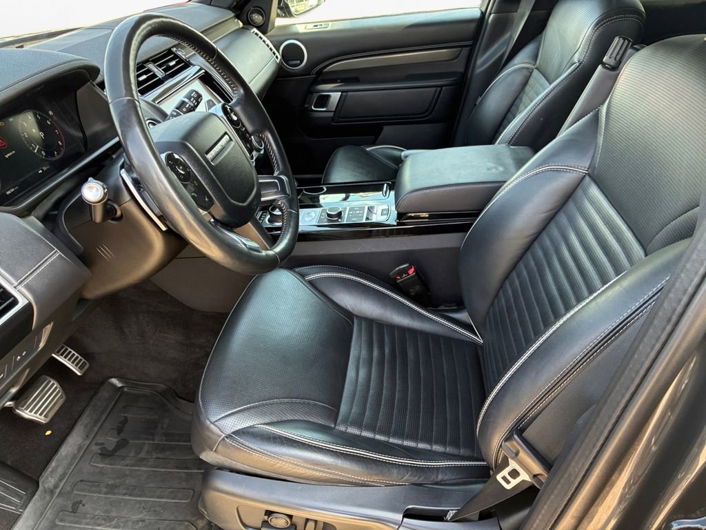 Used 2020 Land Rover Discovery HSE AWD/4WD image 19