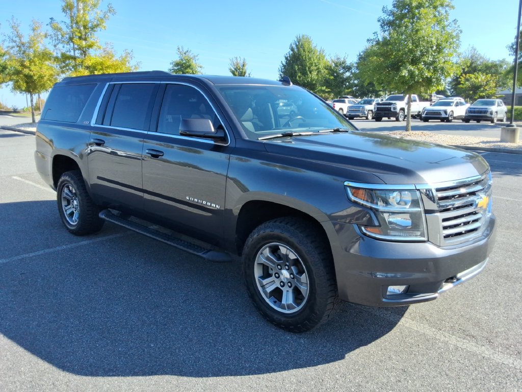 Certified 2017 Chevrolet Suburban LT AWD/4WD image 3