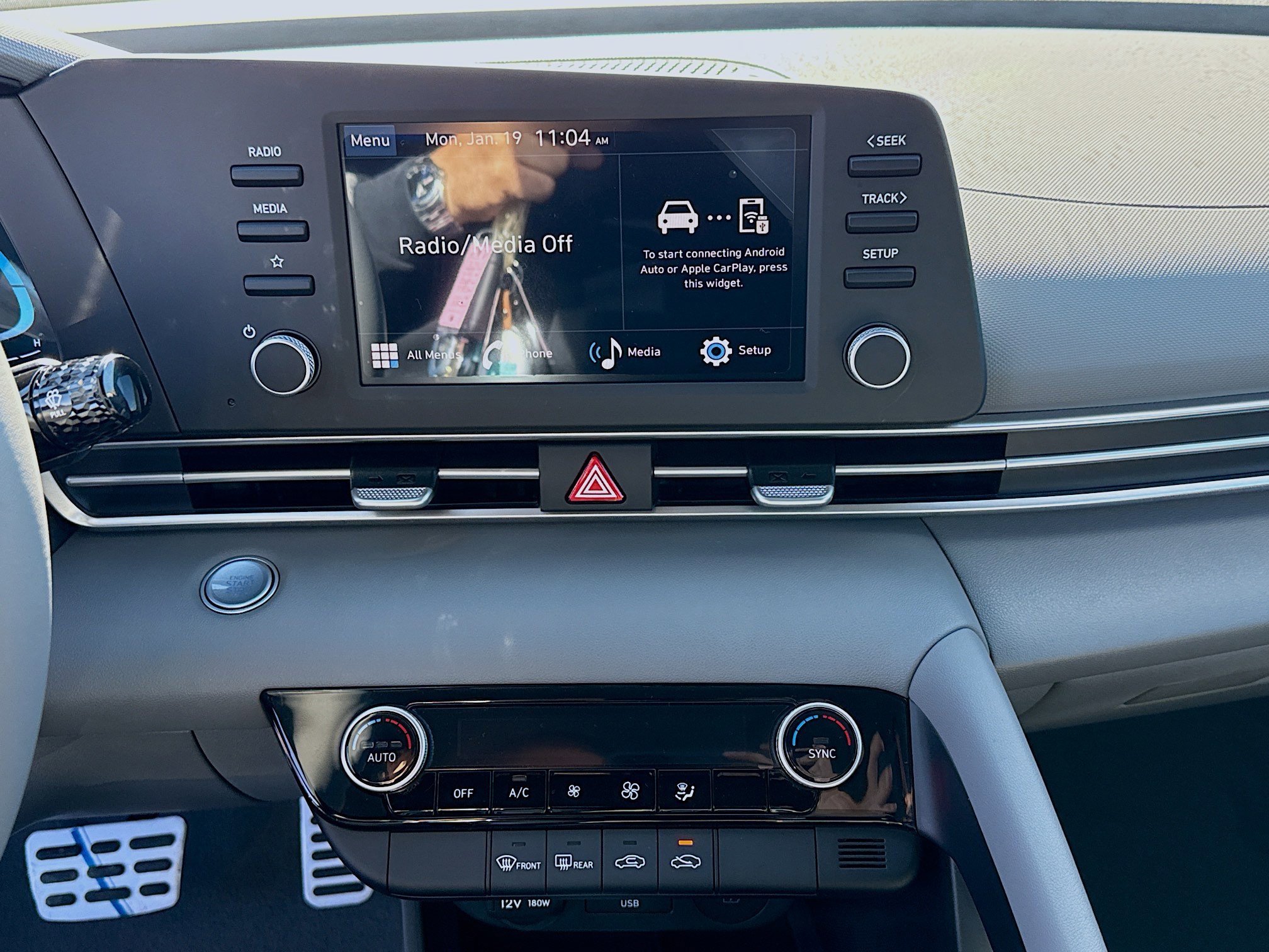 New 2026 Hyundai Elantra Sport FWD image 10