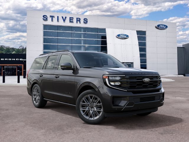 New 2027 Ford Expedition Platinum w/ Stealth Appearance Package