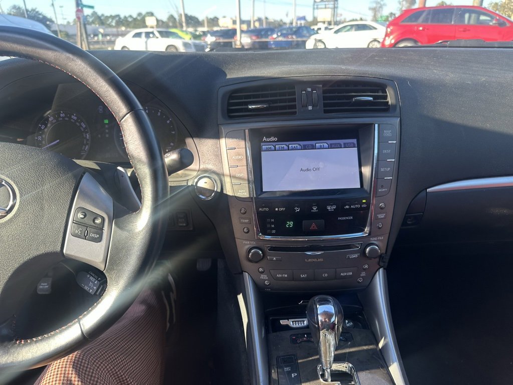 Used 2011 Lexus IS 350C image 18