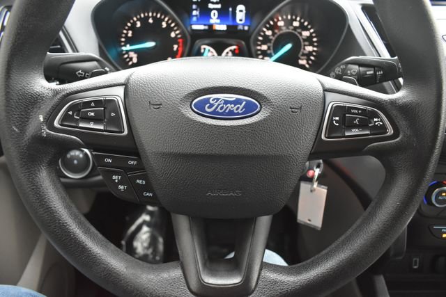 Used 2017 Ford Escape SE FWD image 20
