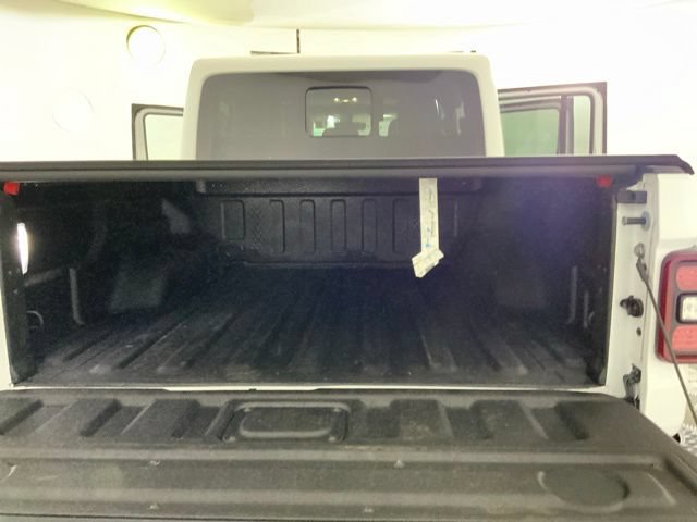 Used 2022 Jeep Gladiator Overland AWD/4WD image 31
