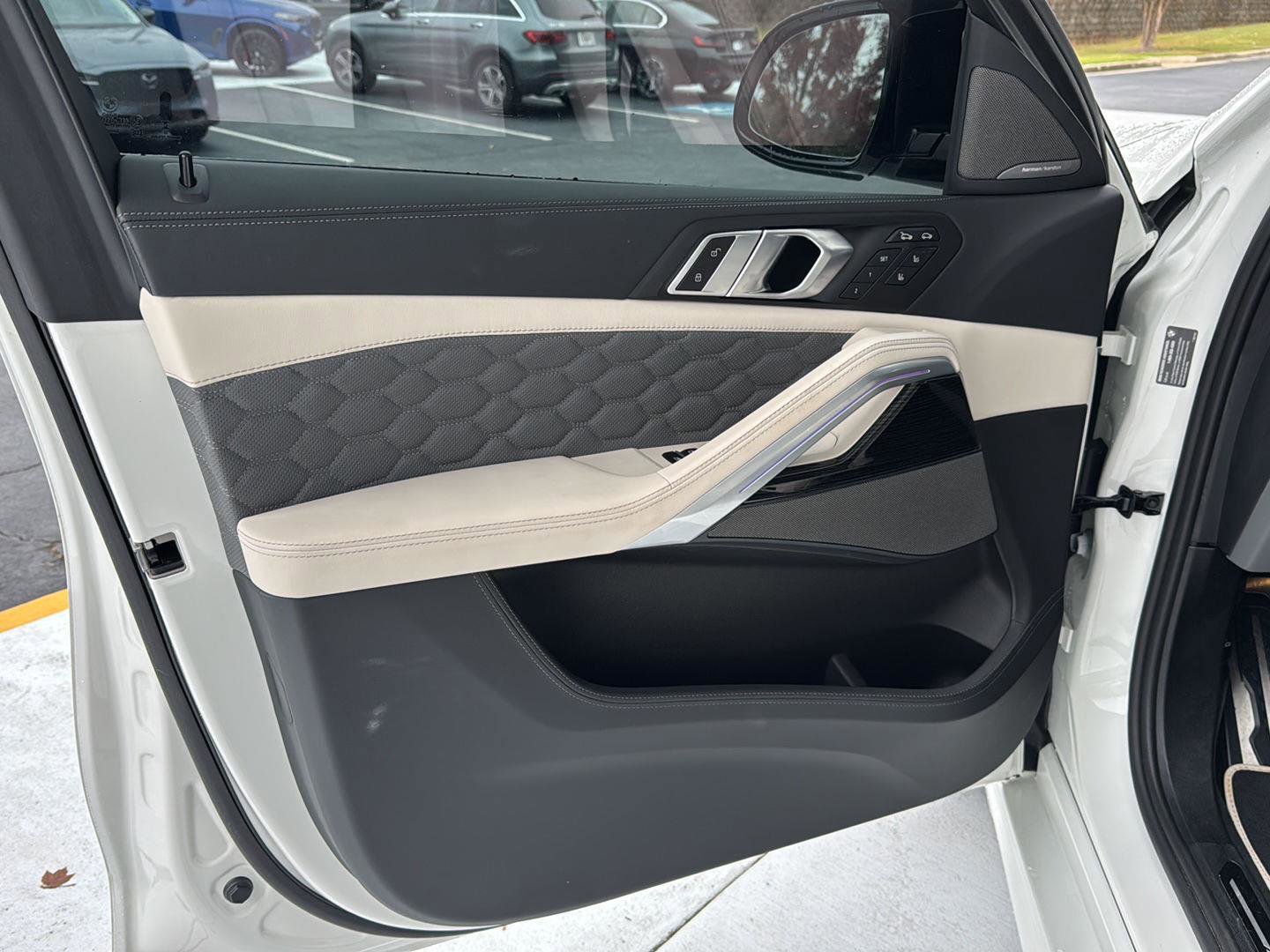 Used 2024 BMW X6 M Competition w/ Executive Package image 14