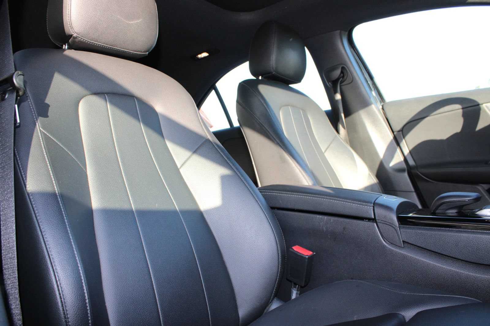 Used 2021 Mercedes-Benz A 220 w/ Premium Package image 25