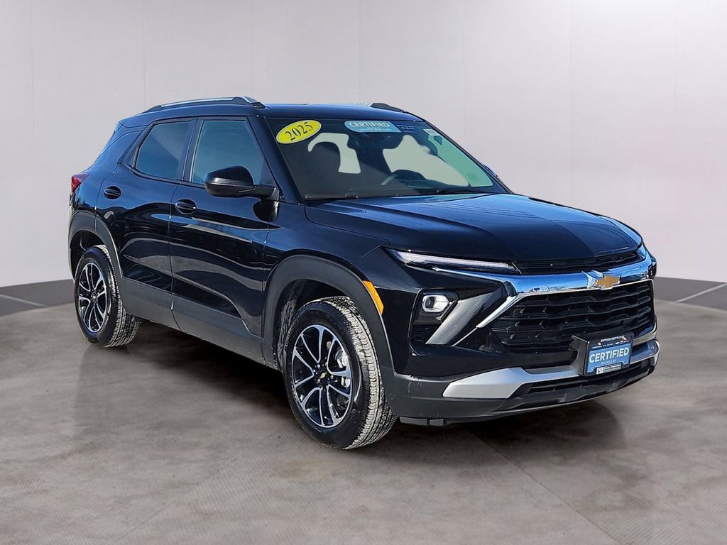 Certified 2025 Chevrolet TrailBlazer LT image 3