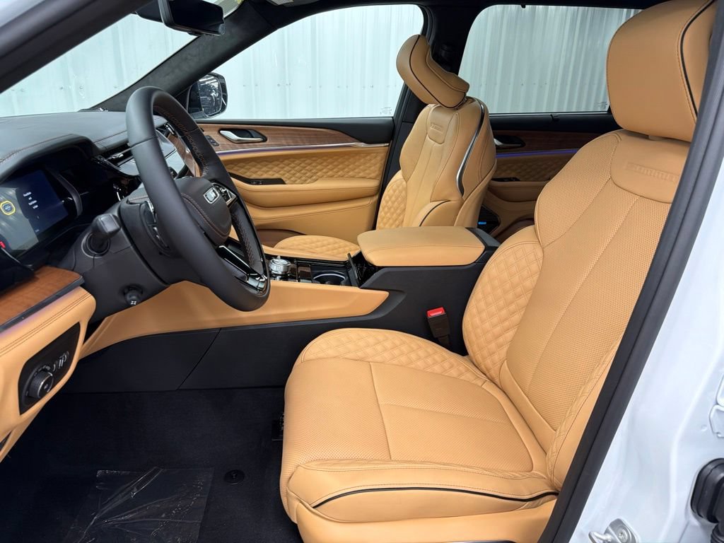 New 2026 Jeep Grand Cherokee L Summit AWD/4WD image 19