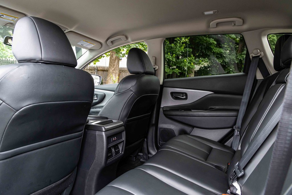 Certified 2024 Nissan Murano SV w/ SV Midnight Edition Package image 22